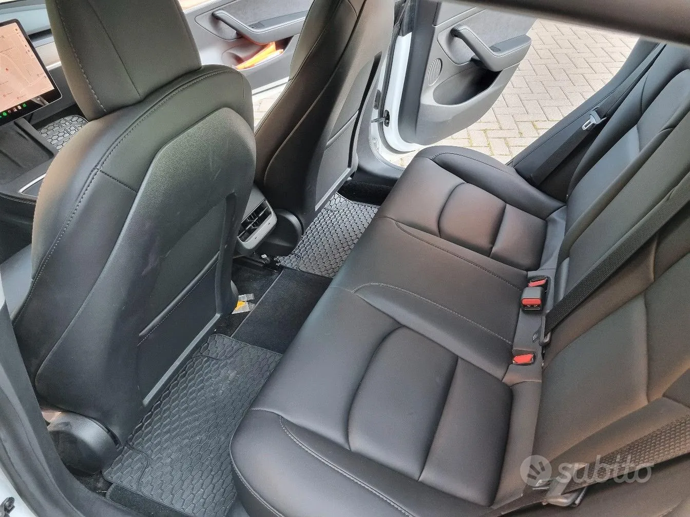 Tesla Model 3 2021 photo 4