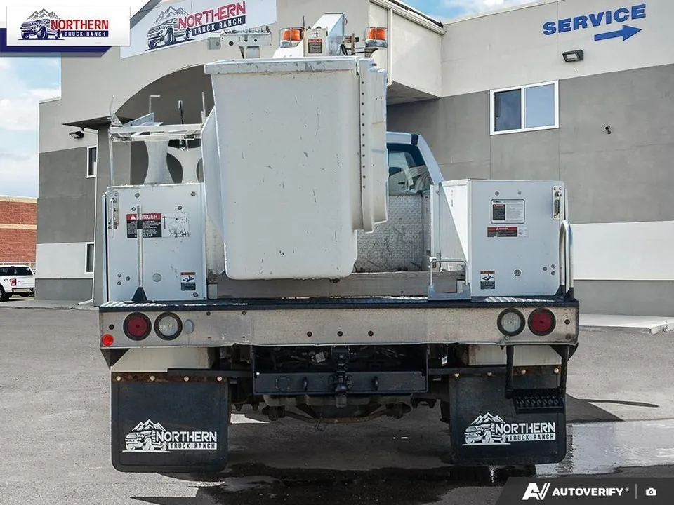 Ford F-550 2017 photo 4