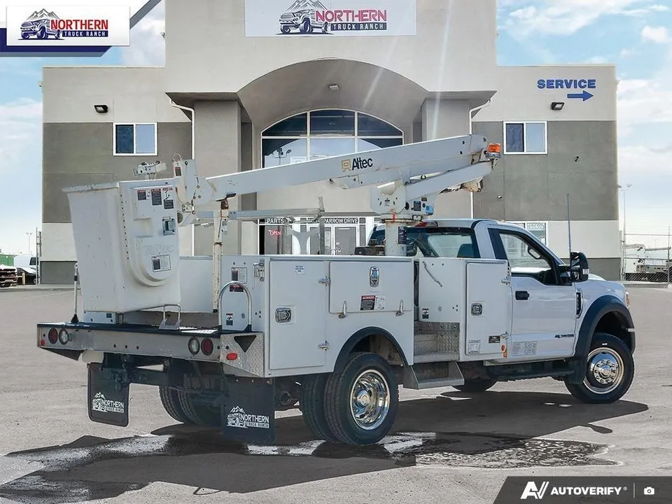 Ford F-550 2017 photo 3