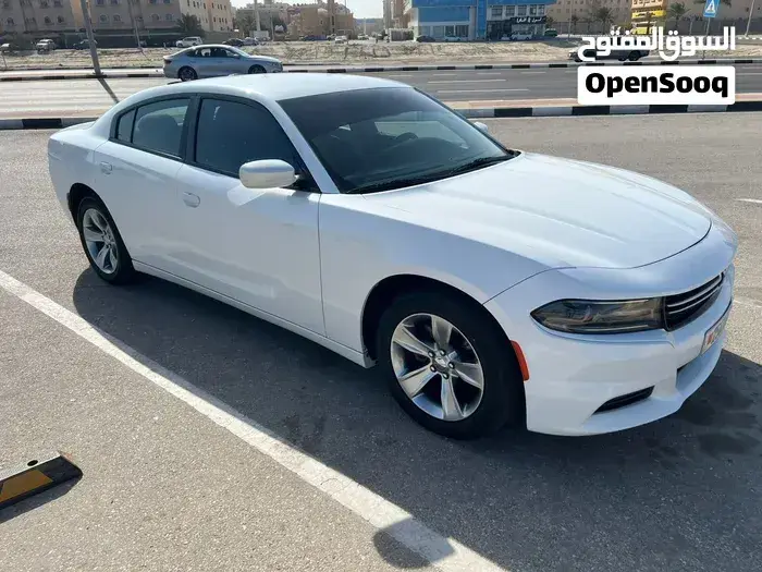 Dodge Charger 2015 photo 2