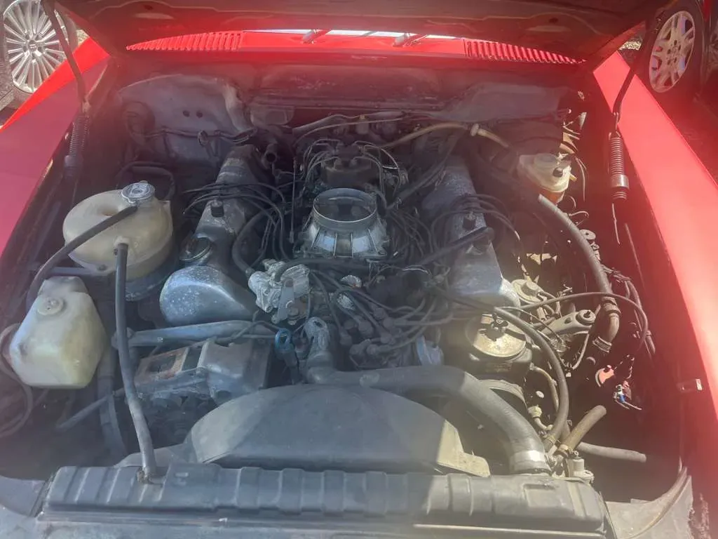 Mercedes-Benz Slc-Klasse 1976 photo 2