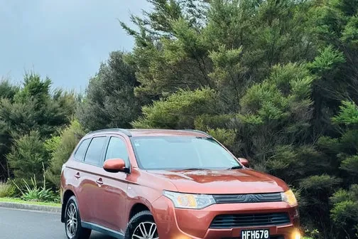 Mitsubishi Outlander