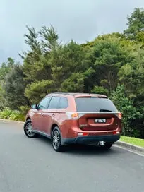 Mitsubishi Outlander 2014 photo 3
