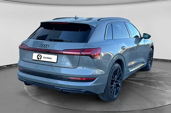 Audi E-Tron 2022 photo 5