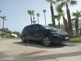Citroen Grand Picasso 2015 photo 2