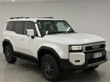 Toyota Land Cruiser Prado 2025 photo 2