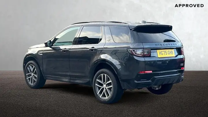 Land Rover Discovery Sport 2026 photo 2