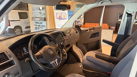 Volkswagen Caravelle 2013 photo 4
