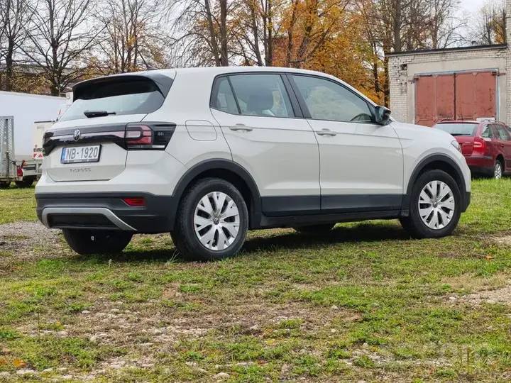 Volkswagen T-Cross 2021 photo 2