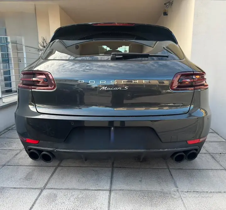 Porsche Macan 2016 photo 2