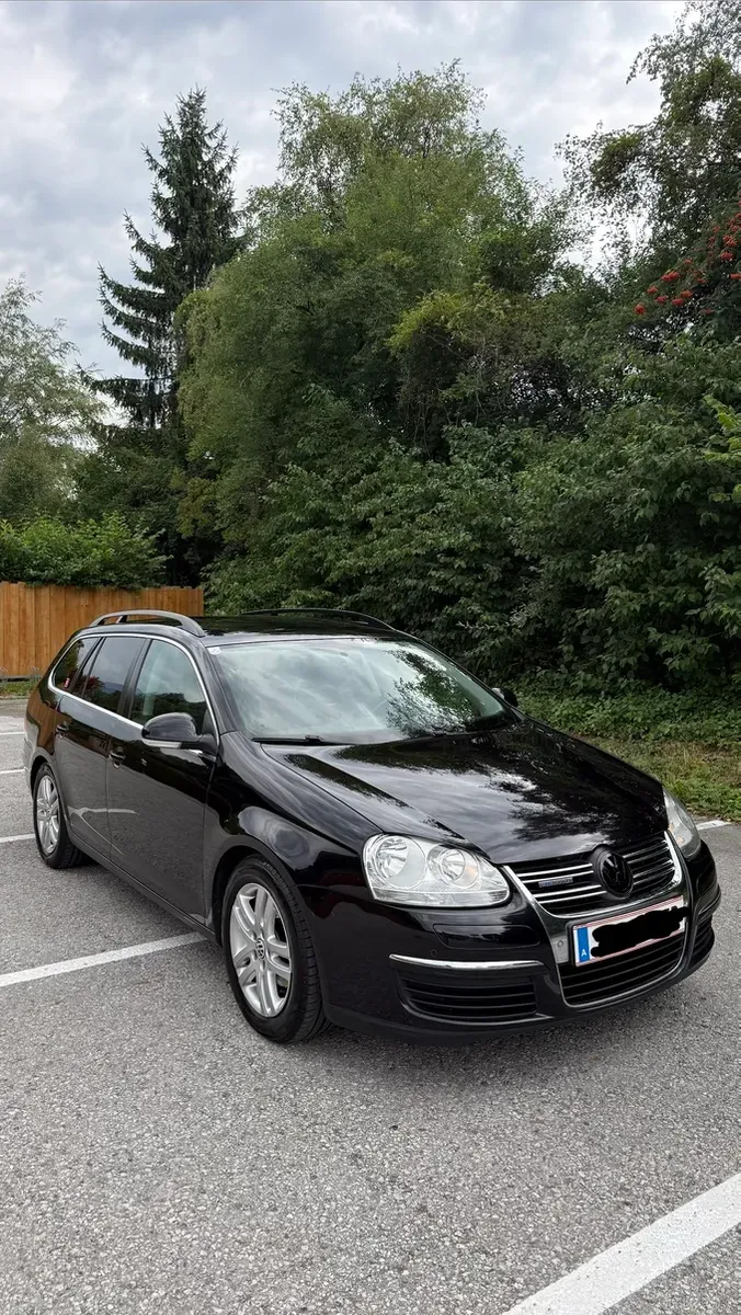 Volkswagen Golf 2009 photo 2