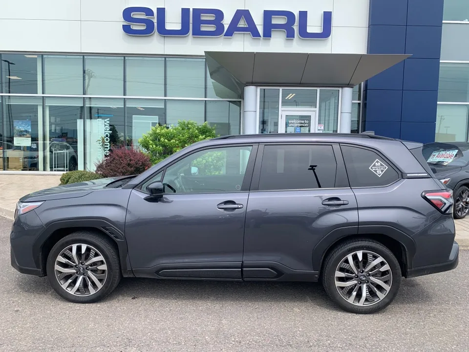 Subaru Forester 2025 photo 2