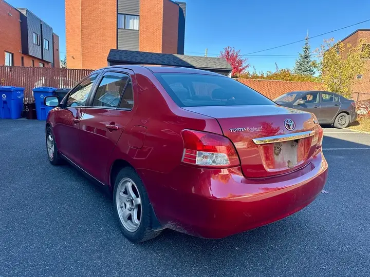 Toyota Yaris 2007 photo 4