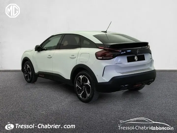 Citroen C4 2022 photo 3