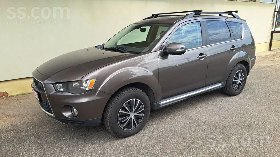 Mitsubishi Outlander 2011 photo 5