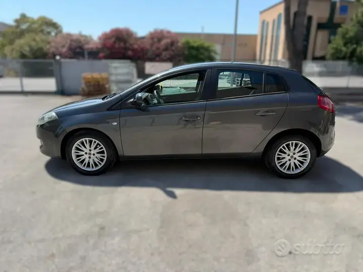 Fiat Bravo 2011 photo 2