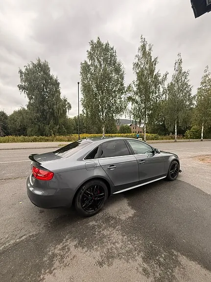 Audi A4 2013 photo 5