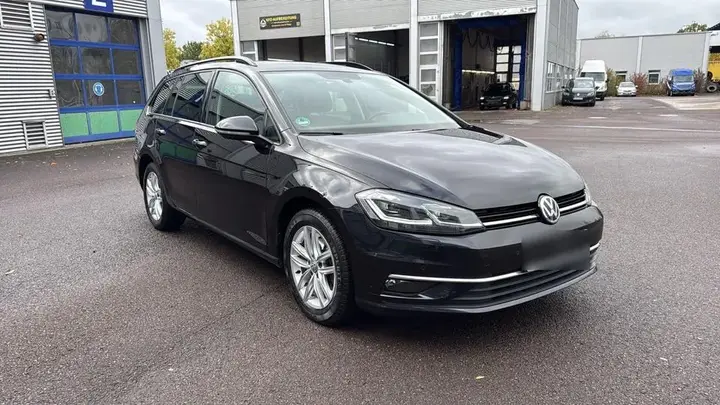Volkswagen Golf Variant