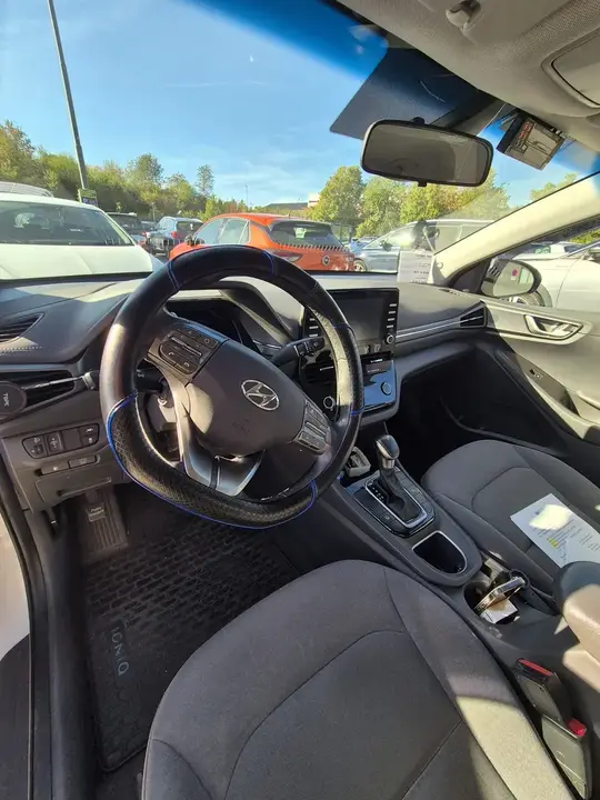 Hyundai Ioniq 2020 photo 2