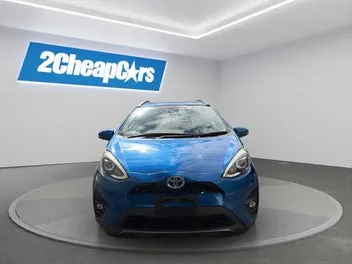 Toyota Aqua 2018 photo 3