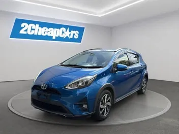 Toyota Aqua 2018 photo 2