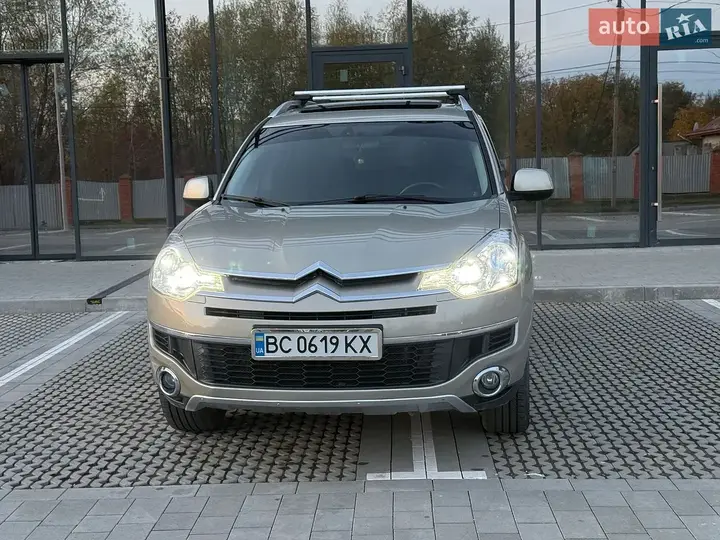 Citroen C-Crosser