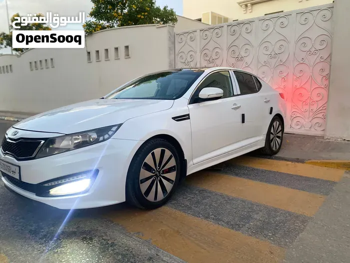 Kia Optima 2012 photo 3