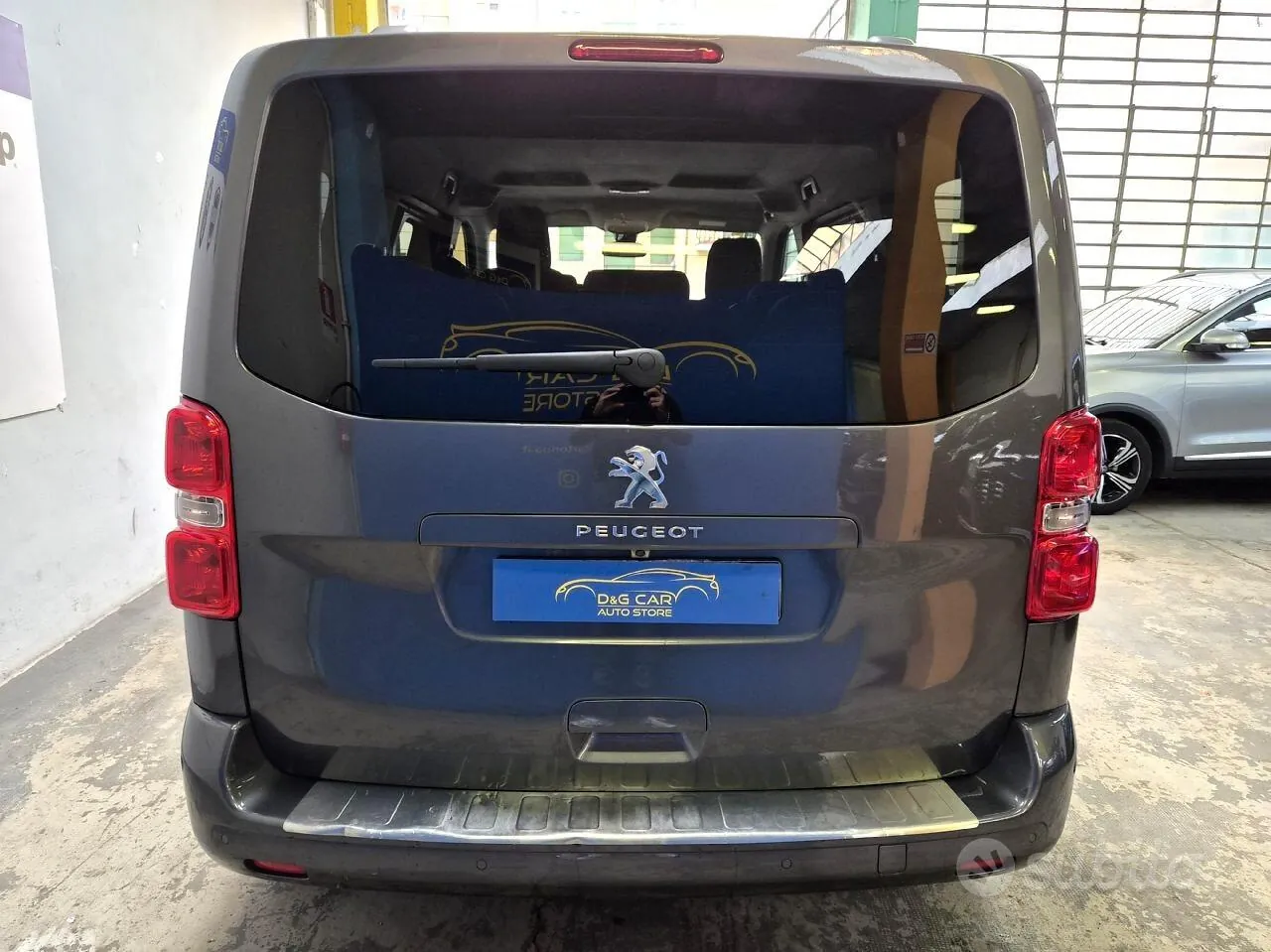 Peugeot Traveller 2018 photo 5