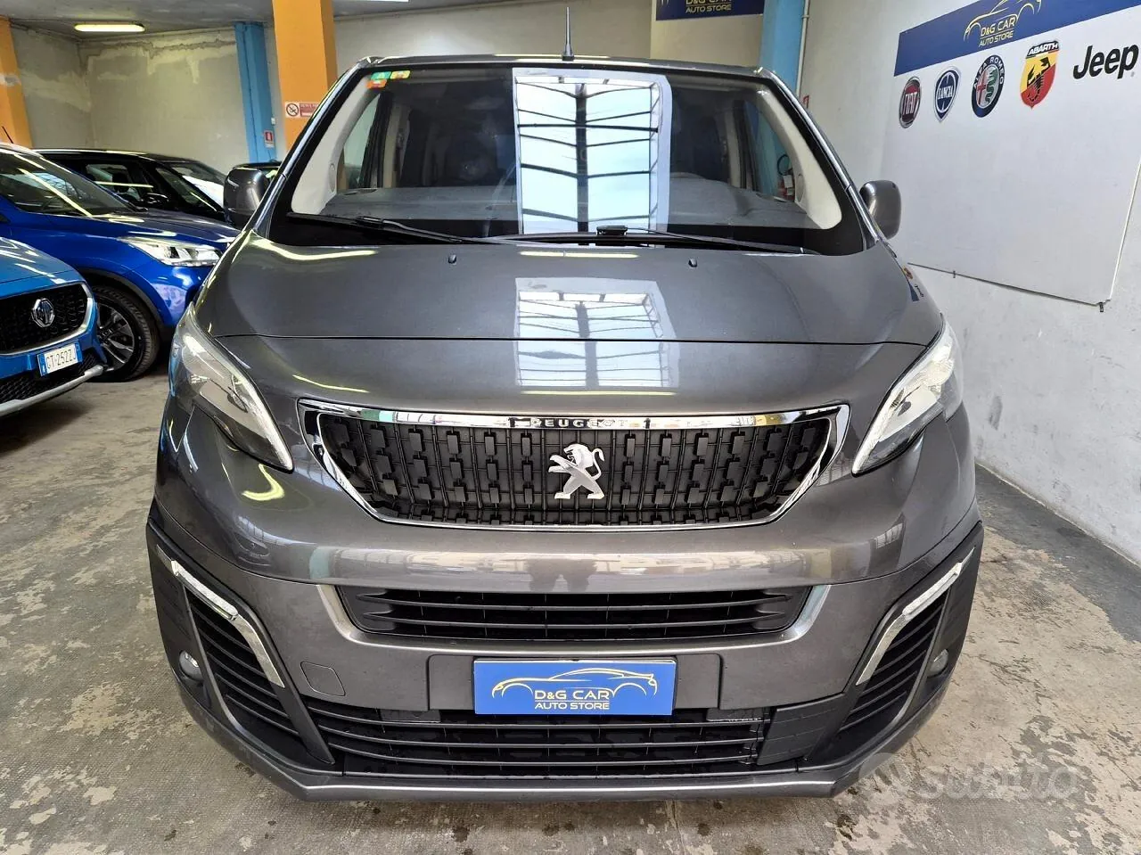 Peugeot Traveller 2018 photo 2
