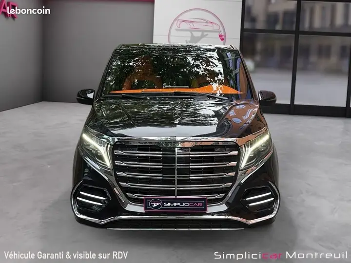 Mercedes-Benz V-Class 2023 photo 5