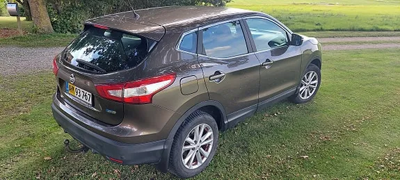 Nissan Qashqai 2014 photo 2