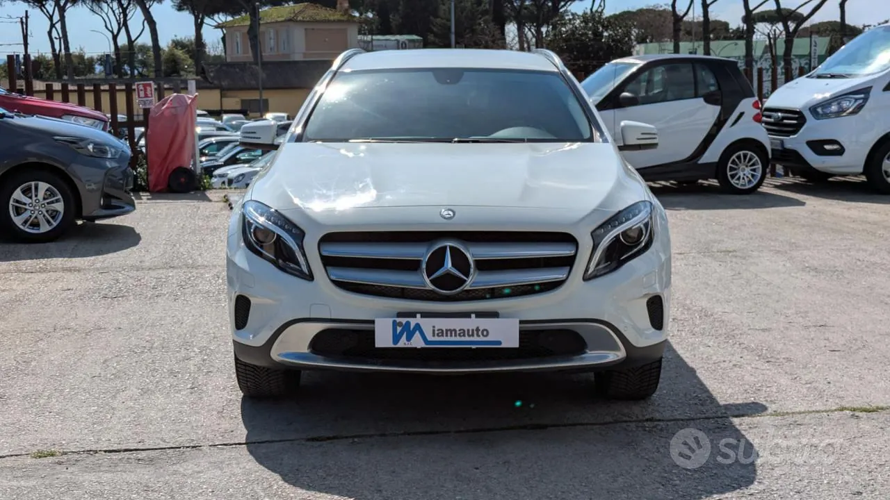 Mercedes-Benz Gla 2015 photo 2
