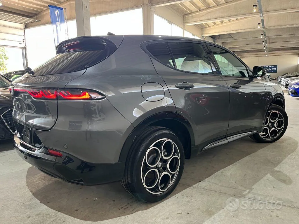 Alfa Romeo Tonale 2024 photo 5