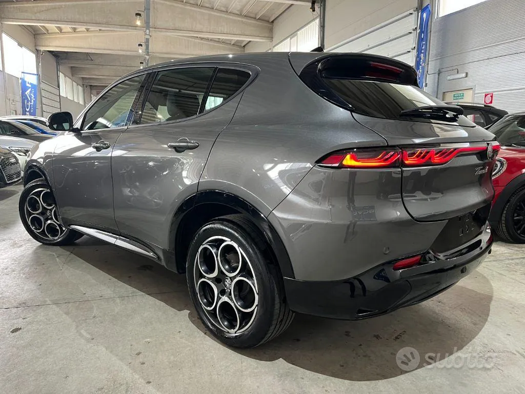 Alfa Romeo Tonale 2024 photo 3