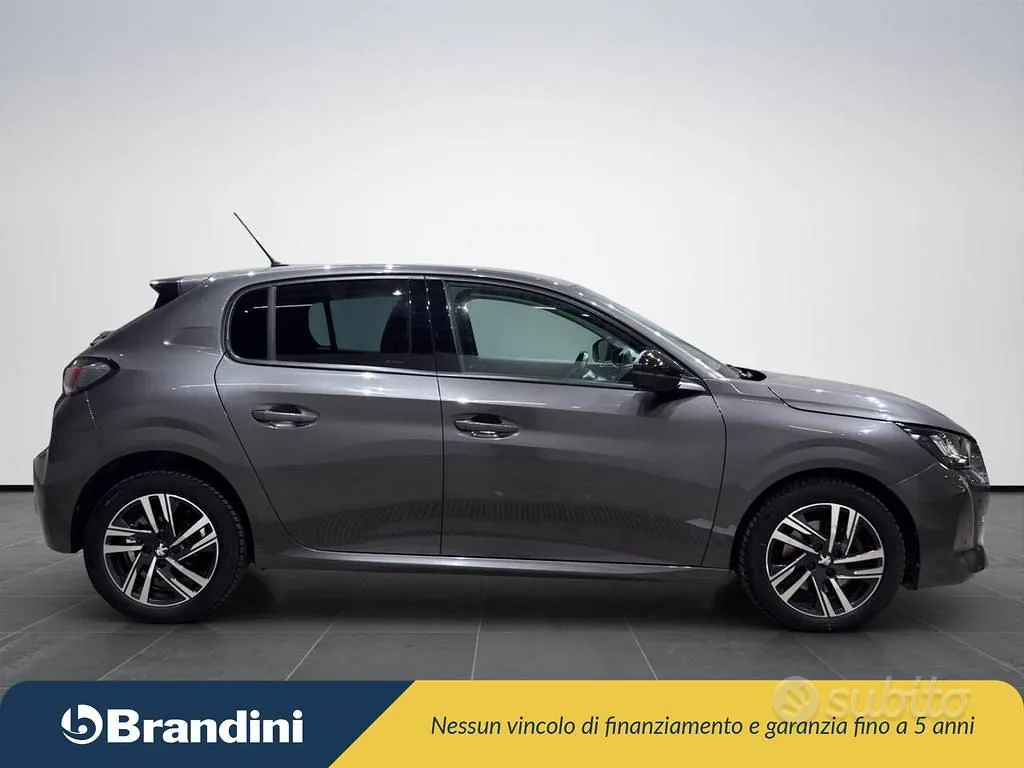 Peugeot 208 2023 photo 5