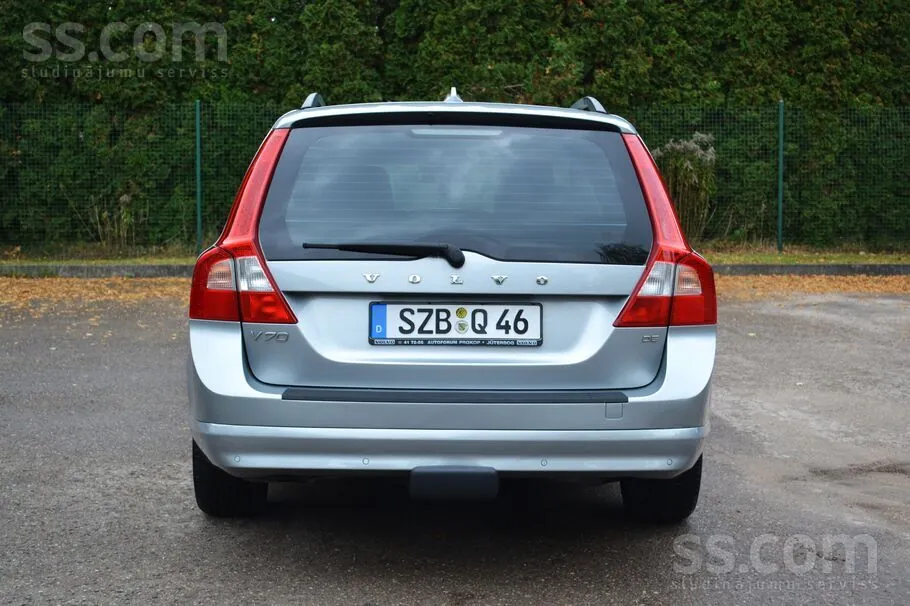 Volvo V70 2008 photo 5