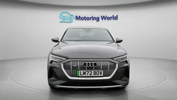 Audi E-Tron 2022 photo 3