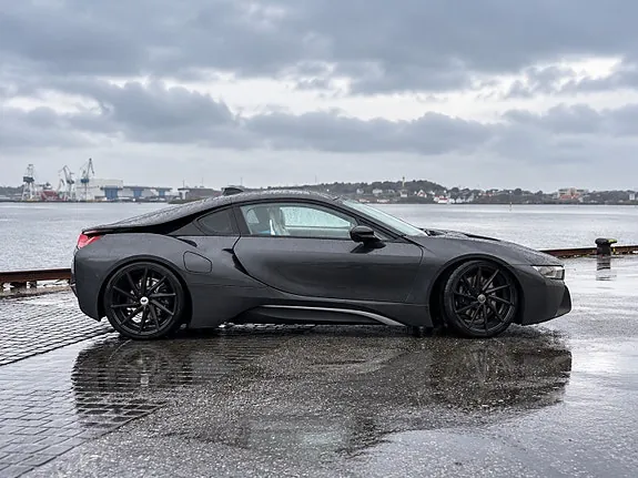 BMW I8 2015 photo 3