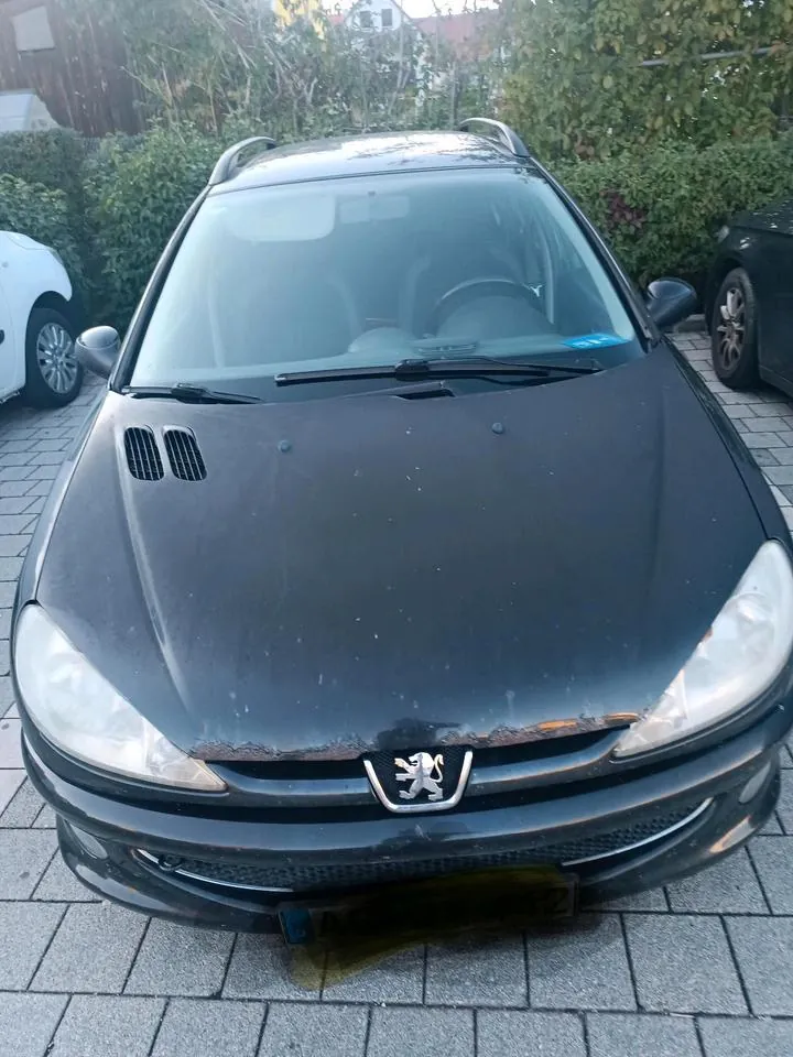 Peugeot 206