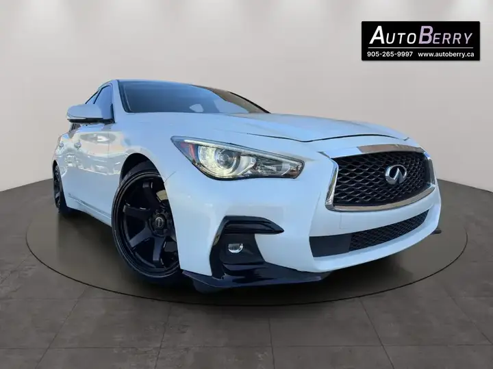 Infiniti Q50