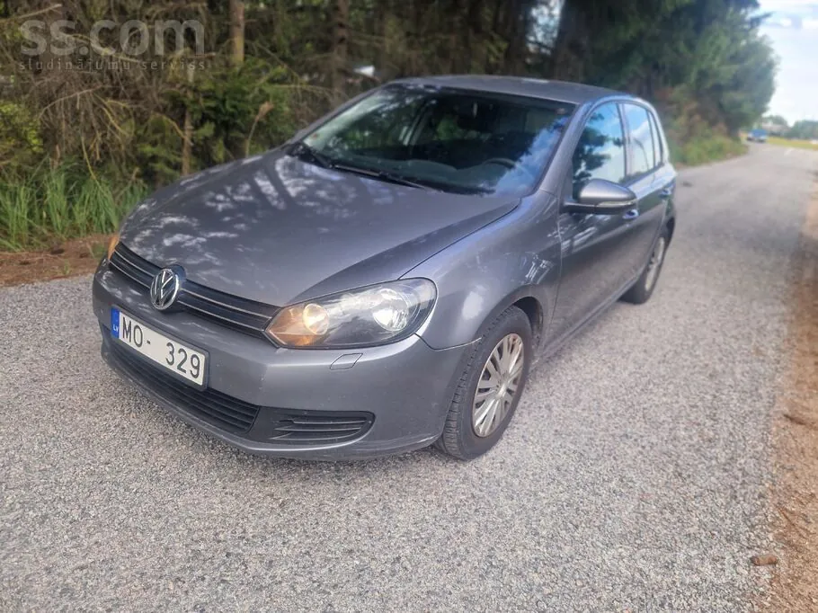 Volkswagen Golf 2011 photo 2