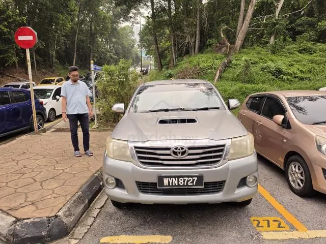 Toyota Hilux