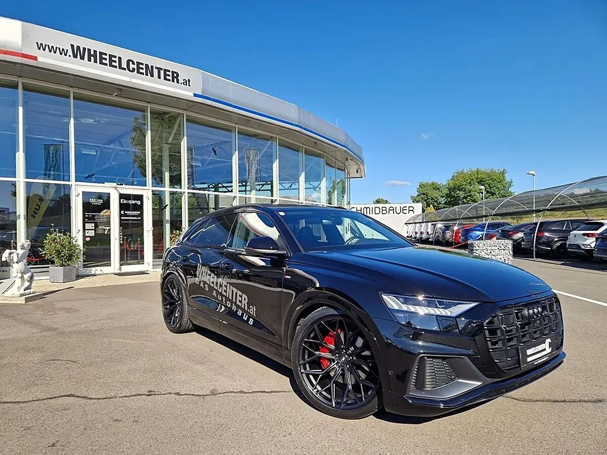 Audi Q8 2023 photo 3
