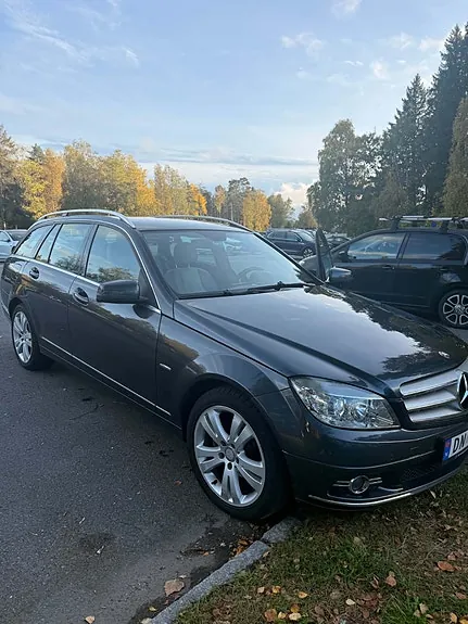 Mercedes-Benz C200 D 2010 photo 3