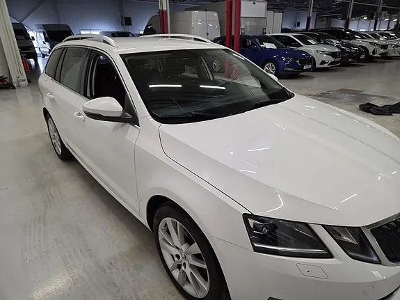 Skoda Octavia 2018 photo 3