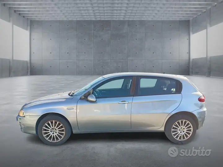 Alfa Romeo 147 2007 photo 5