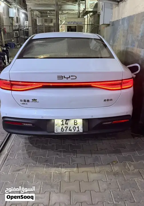 BYD Seal 2025 photo 2