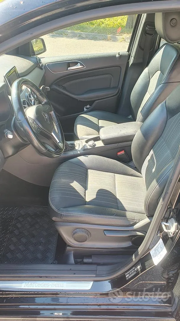 Mercedes-Benz B-Class 2012 photo 5