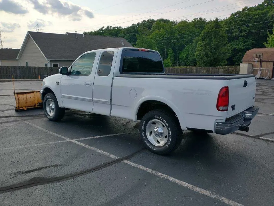 Ford F-150 2000 photo 3