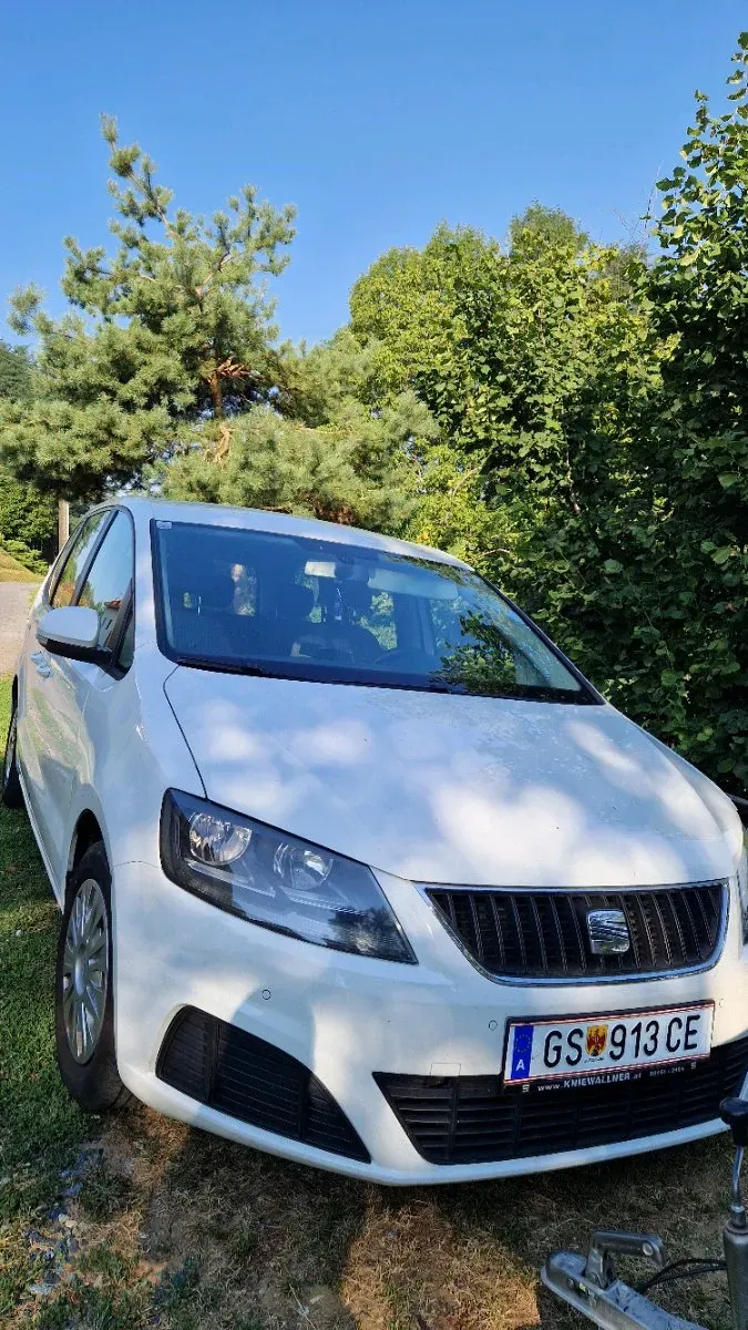 Seat Alhambra 2012 photo 2